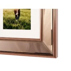 Beliani Fotolijst DABOLA - Koper Glas -Woonmeubelwinkel 3d77592c199b44c69605265265c59c17