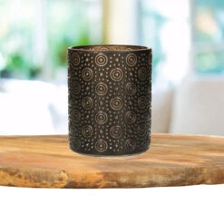 Countryfield Theelichthouder/kaarsenhouder - Zwart/goud - H8 Cm 5 Countryfield Theelichthouder/kaarsenhouder - Zwart/goud - H8 Cm -Woonmeubelwinkel 83ca70070e3c4acd89d1cb2582eda73d